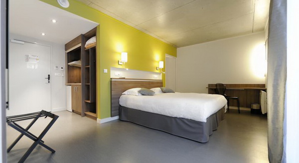INTER-HOTEL LA CHAUSSAIRIE INTER-HOTEL LA CHAUSSAIRIE