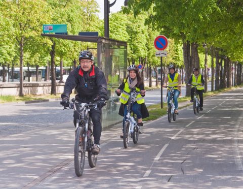 パリ市内半日観光　自転車ツアー